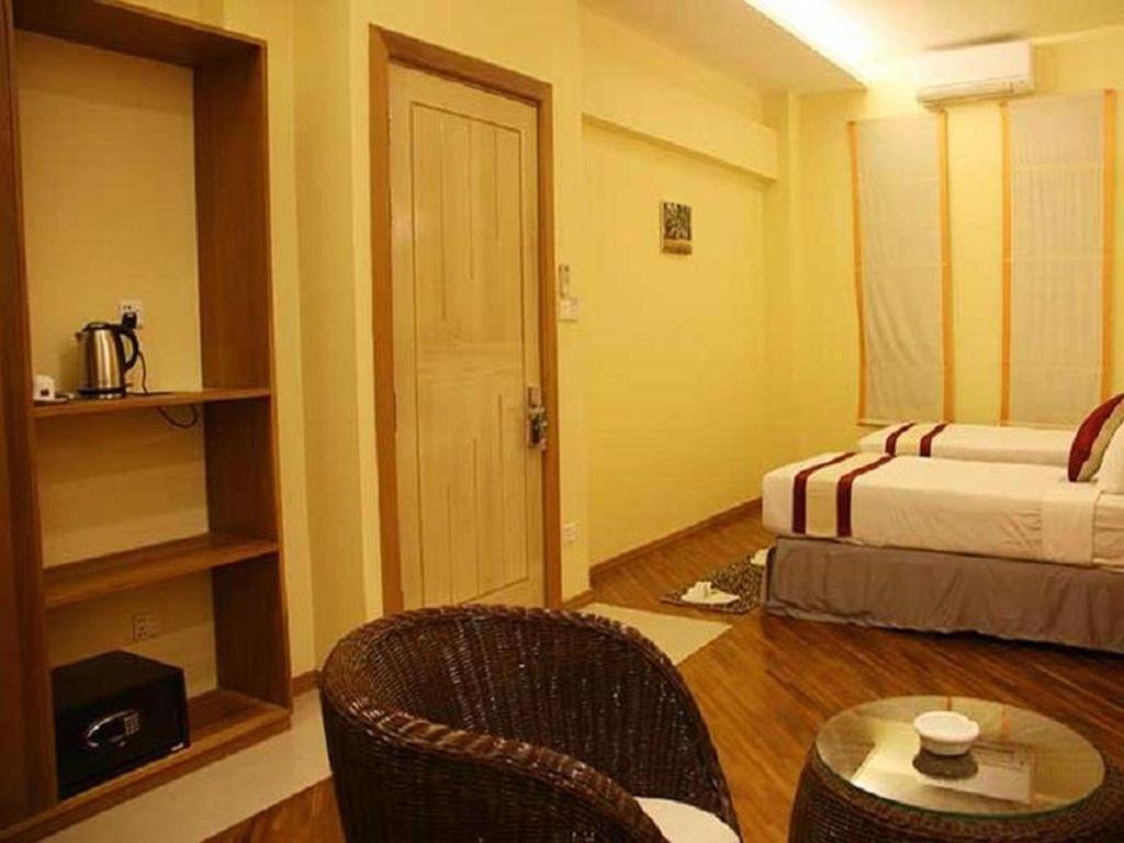 Golden Guest Hotel Dawei Esterno foto
