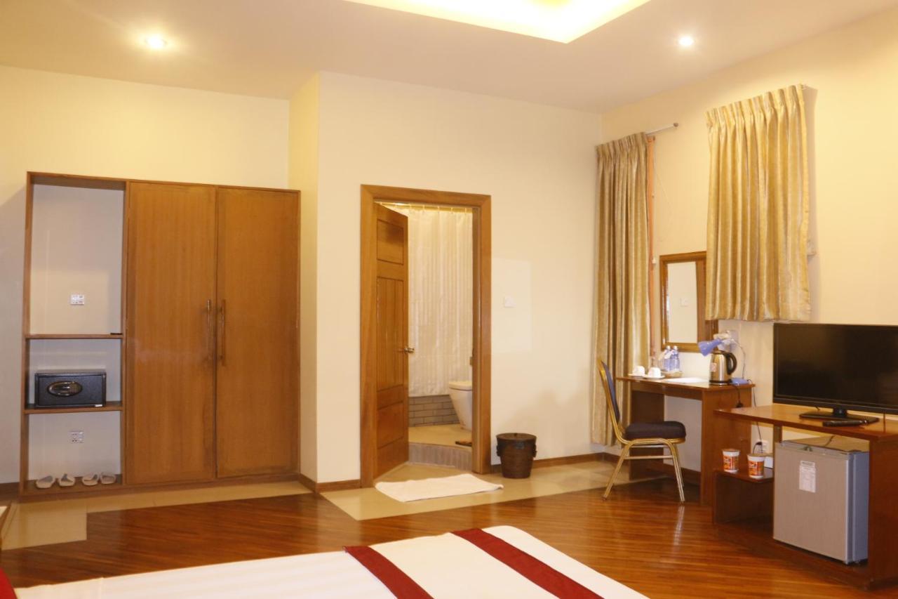 Golden Guest Hotel Dawei Esterno foto